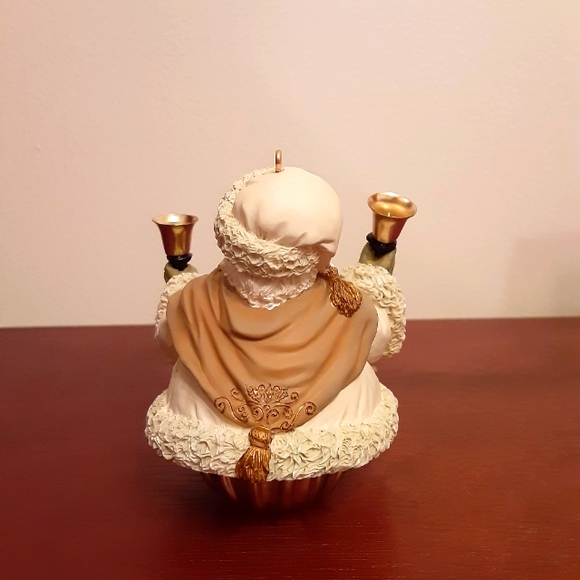 RARE 2004 Hallmark VIP Gift Keepsake Ornament Repaint Jolly Old Kris Jin… - Picture 4 of 12